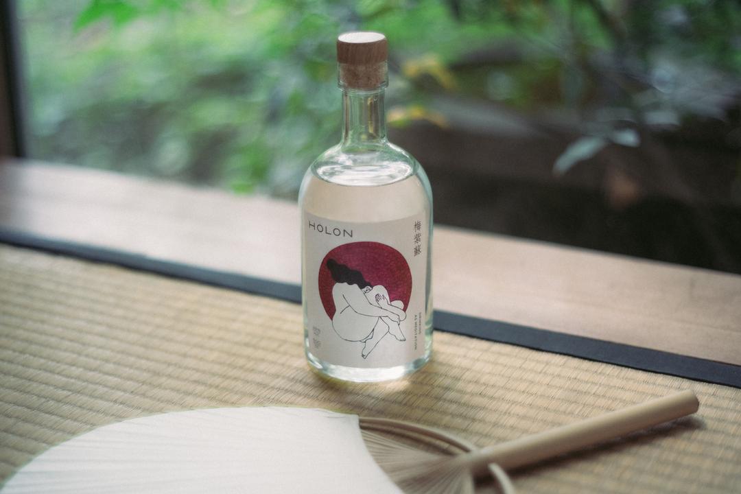 HOLON GIN SEASONAL 梅紫蘇 500mlの商品画像034688df-300f-4411-b3d8-7bca555c5975