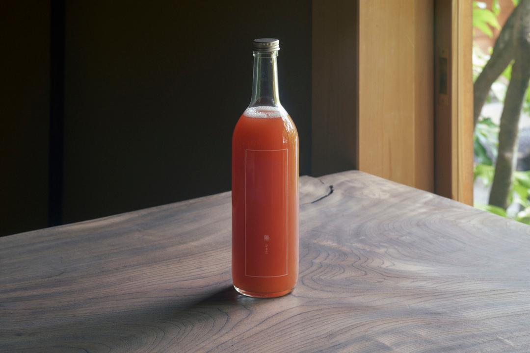 草根木皮飲料「陽」 720ml / 6本の商品画像04e6a9c7-2fac-4254-a3af-433a56dcaff3