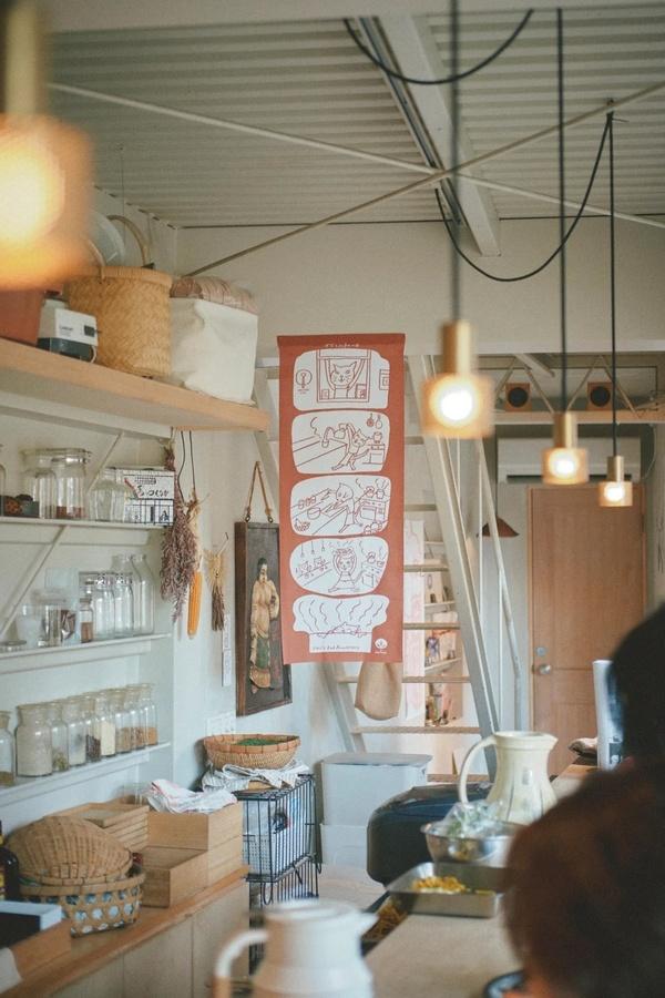 eatreat. ruci 2周年記念手ぬぐい「イヴとルチの1日」 の商品画像100270c2-5fc3-4532-84f2-30c533d6ce36