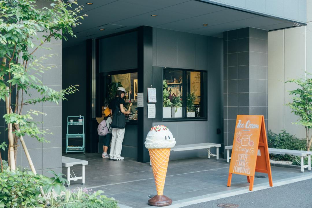 SR ICE CREAM(2Lバルク)の商品画像22bab5c5-7d07-49d5-8134-a1349791245b