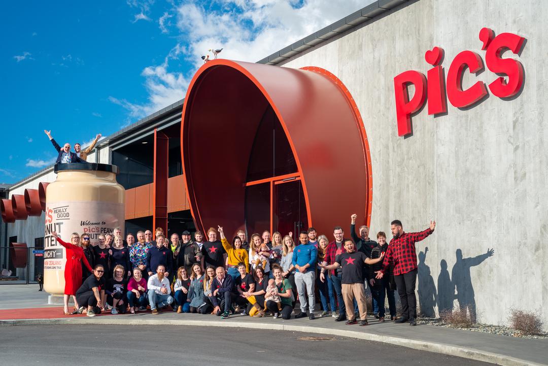 ピックスピーナッツバター なめらかスムース(380g)の商品画像24e8d265-3c09-4be6-9223-483282131d12