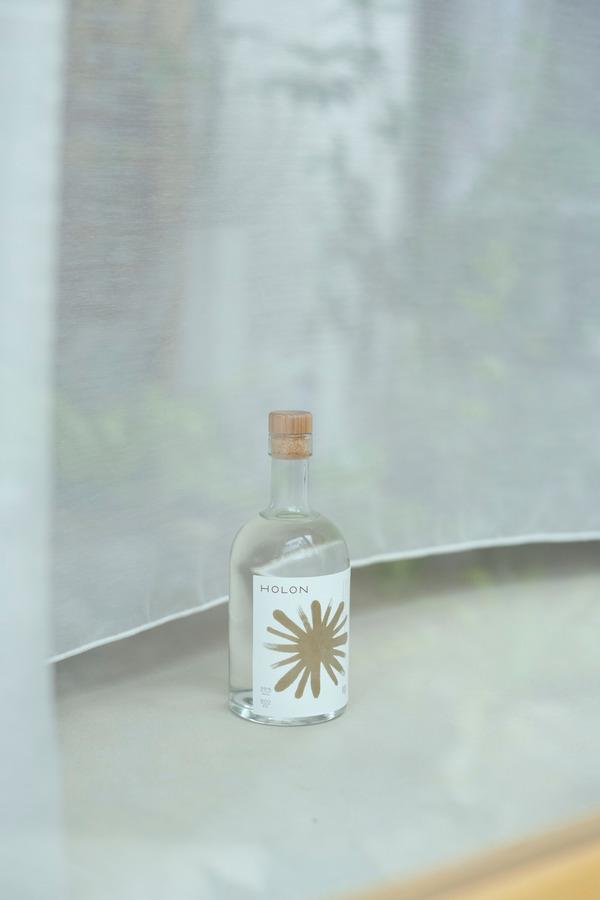 HOLON GIN 晴 500mlの商品画像3547d4c4-c95c-48ef-b3b9-83afceb6ac06