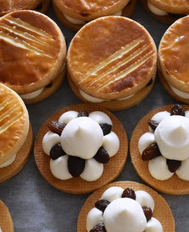 ラムレーズンバターサンドの商品画像363746bd-5586-459d-ad0d-a93a75d6714a