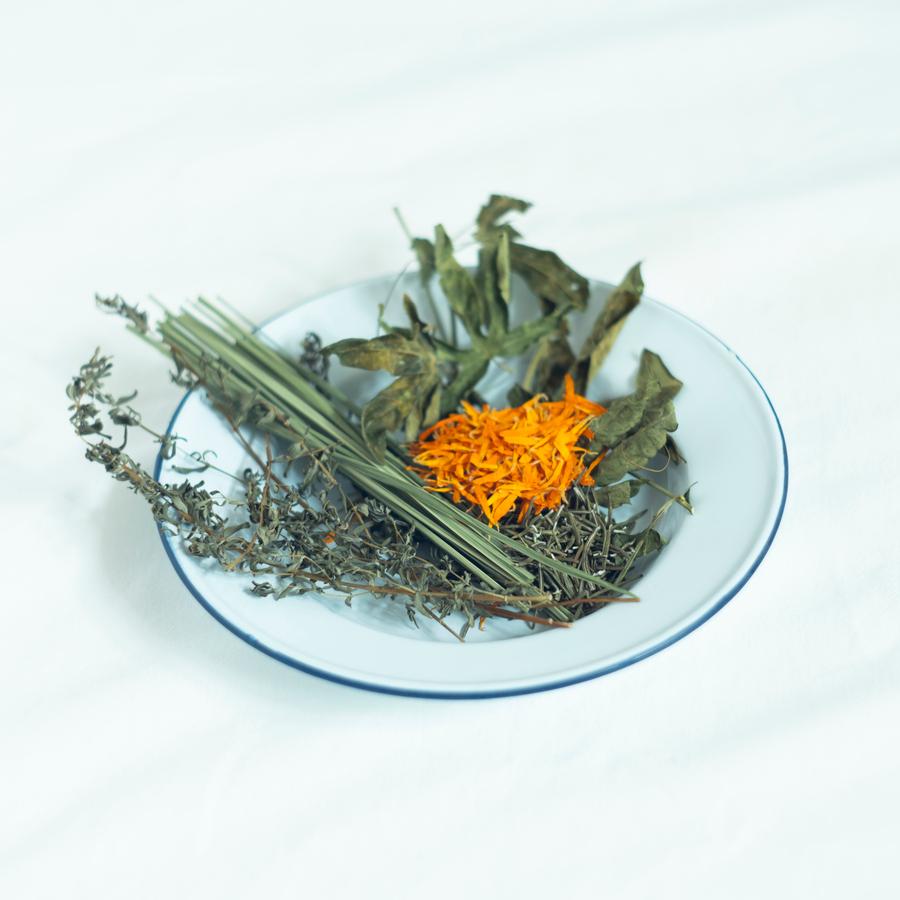 月詠の商品画像37cd1cb0-b500-41d3-a32e-679c61e13362