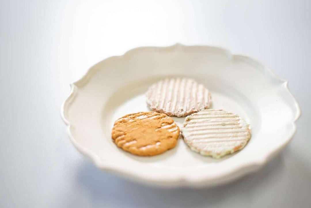 ●生姜の幸 百寿ひとひら(生姜×きなこ)10枚入の商品画像37e3e406-9a6a-49ad-a1d7-85303b797cdc