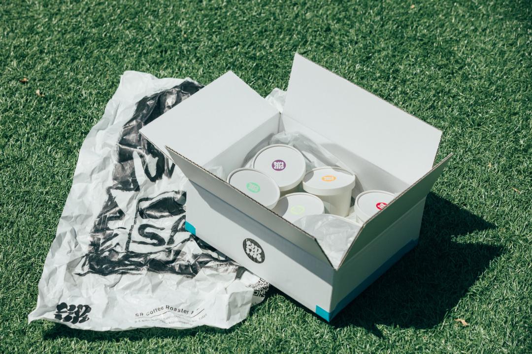 SR ICE CREAM(2Lバルク)の商品画像3f020b9d-e30f-461d-9cc4-8ecbedd54c3a