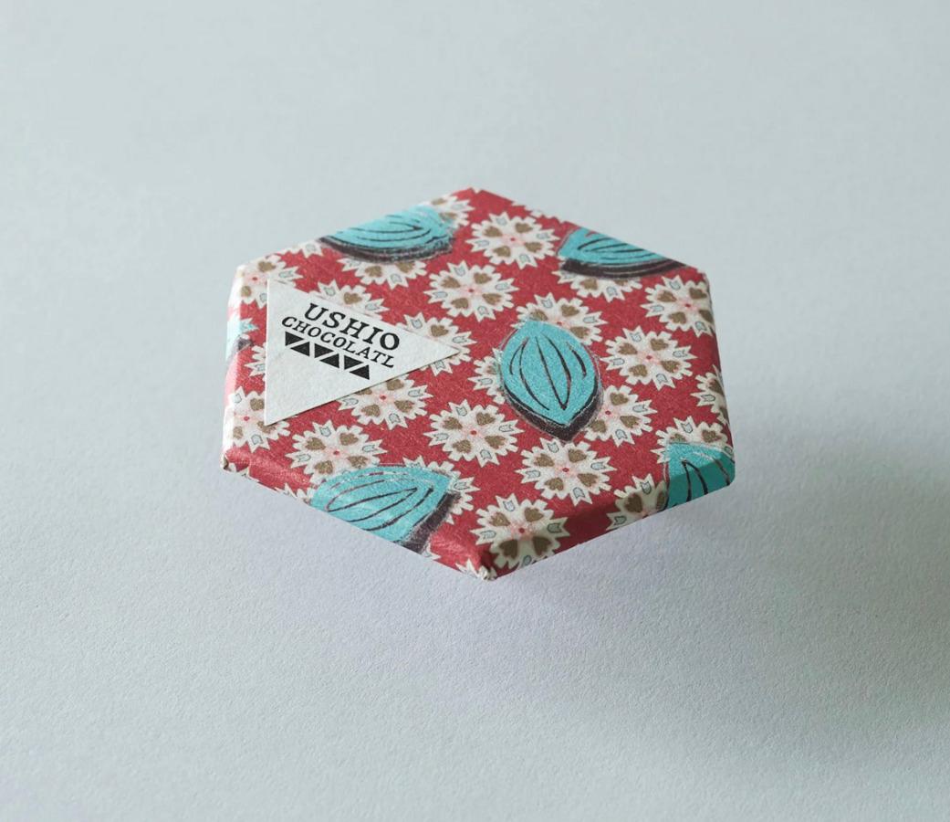 板チョコレート「ネクストミルク」の商品画像48bbcd1b-1e8a-45d3-a7ad-f8f5cd915f83