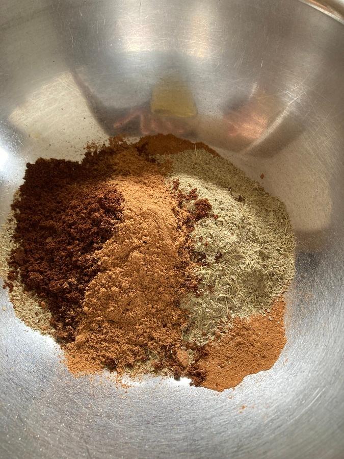 マサラ・チャイ 100g入り12個の商品画像52e5520d-fbb3-4f72-b59e-32c47a7f3796