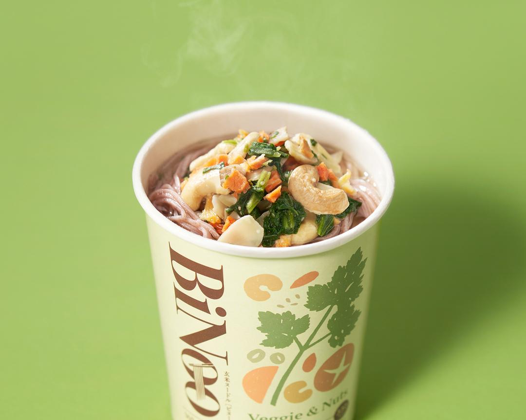 玄米カップ麺BiNoo VEG&NUTSの商品画像530bc48b-7d71-4040-b4d9-2e87ede51090