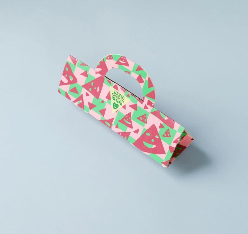 チョコレートケーキ (ホール)の商品画像5e34e98d-ecf1-48ca-8b00-9f66e0ada033