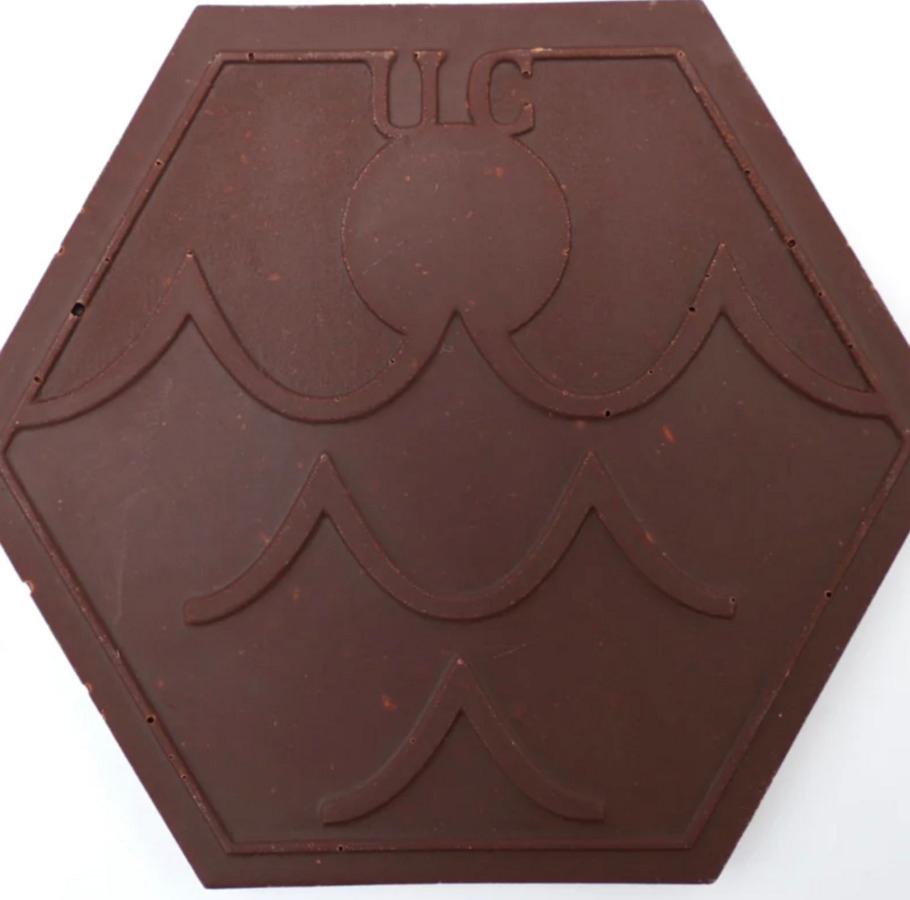 板チョコレート「醤油の向こうダーク」の商品画像5ffbdc65-9ae8-44a2-8c98-0be06ee53948