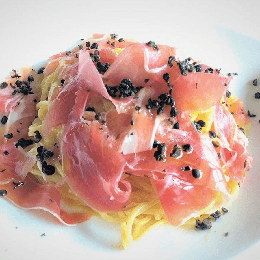 カンボジア特産「生胡椒の塩漬け」の商品画像6aed6b82-36ff-441a-851b-8442b94037e9