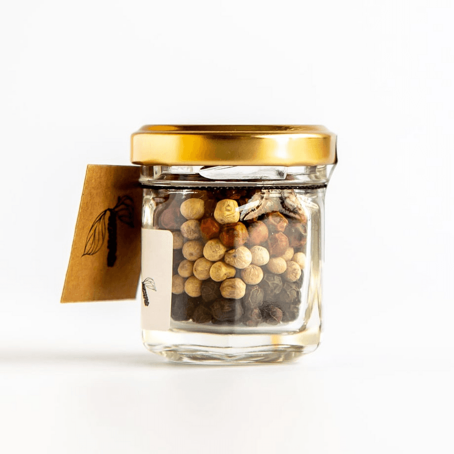 トリコロールペッパー (乾燥 黒・白・赤)の商品画像6d205b6a-1b14-4b6e-942c-b42fcda65245