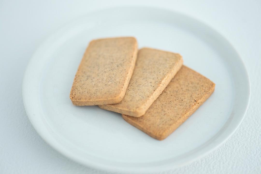 焼き菓子・黒豆きなこクッキーの商品画像8e8743df-2d1c-4a48-8e35-e0b42da85a8b