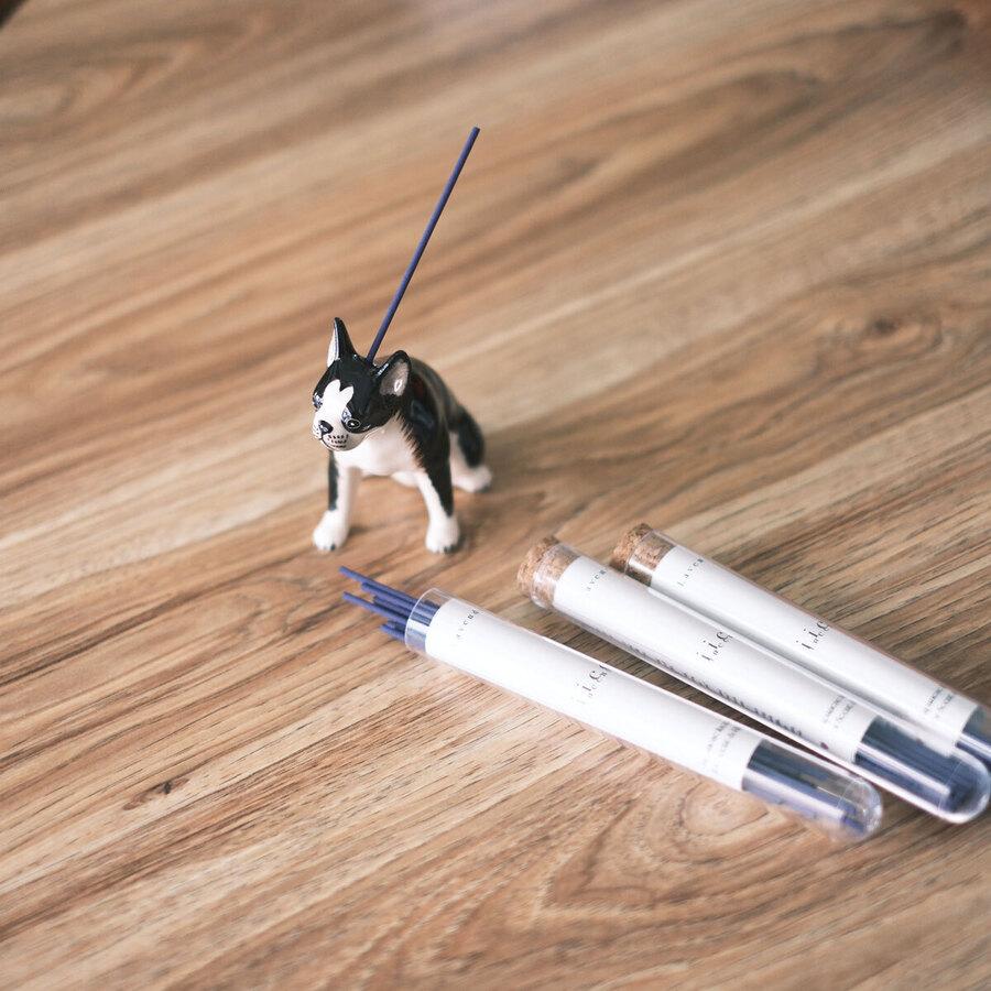 イイコのお香 (犬と人のためのやさしい香り)の商品画像93b9afcb-9c1a-4efd-b7e8-786ff27a553a