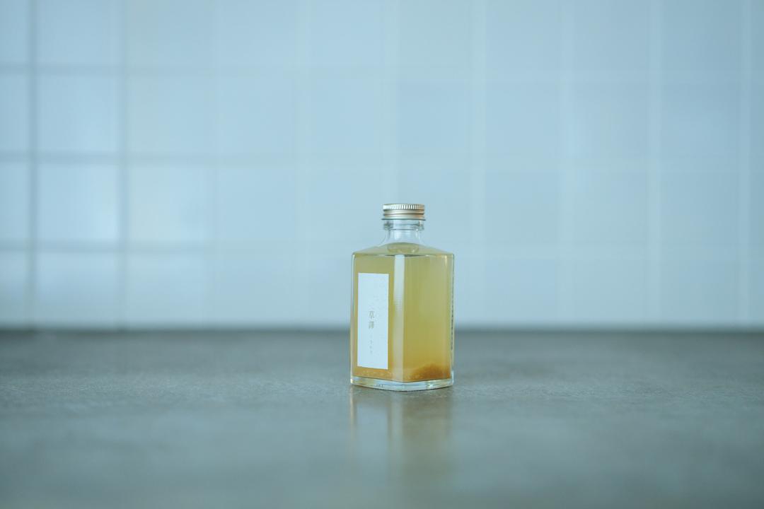 草譯 ミニボトル 200ml / 12本の商品画像9445bc17-70ac-4c5a-a3e1-c986343313ed