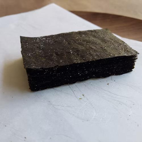 塩 初摘(スタンドパック 8切24枚入り)の商品画像95f26f67-0ba4-4338-9c2d-2816d0cd334d