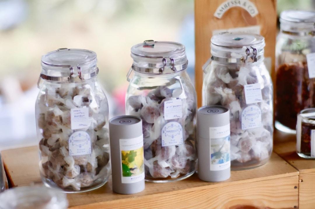 ボンボン (AMBESSA & MITOSAYA) Tropical BonBonの商品画像95f58948-0a29-4c51-bb99-ed799814f835