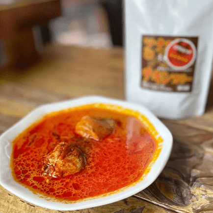 リアルレッド(チキンカリーの激辛味)(チルドパック・250g入り)の商品画像978143f1-6246-46fe-96e3-4824efc01110