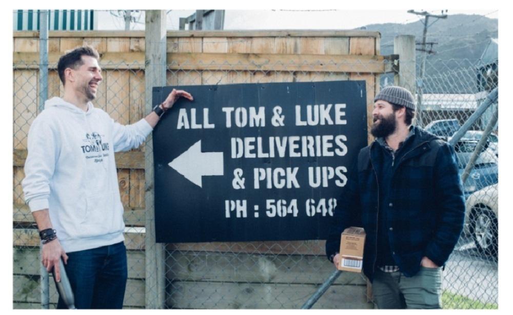 【ヴィーガン、グルテンフリー】トム&ルーク フルーツ&ナッツチョコレートボールオリジナルダーク88gの商品画像987728ef-76c7-4250-acdf-d84588ada98a