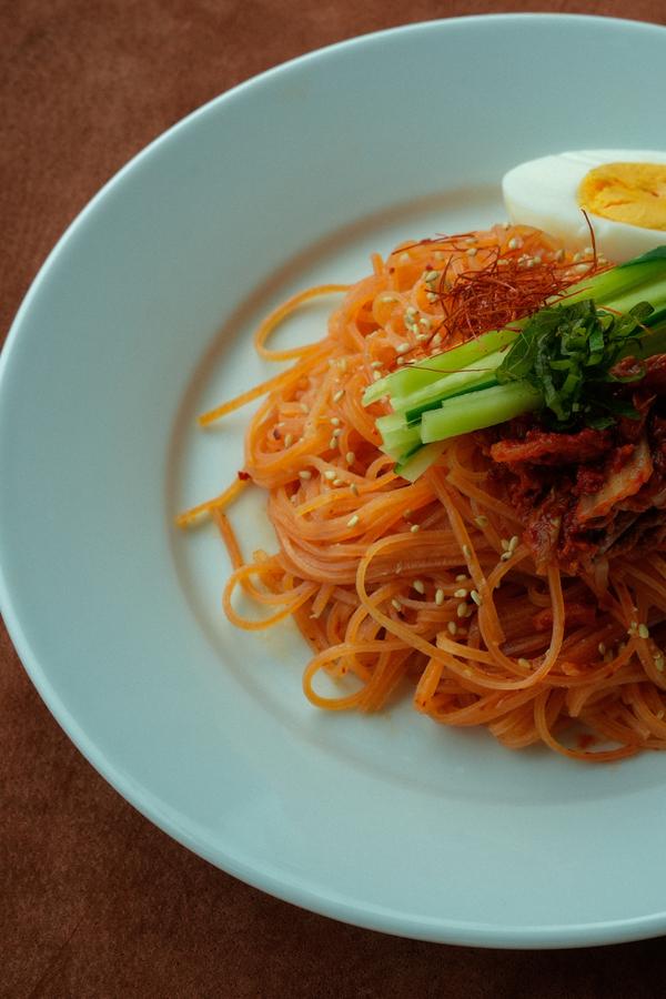 Re-connenction Gac Fruit brown rice noodle(玄米ガックフルーツヌードル)の商品画像b2ae5723-1a6c-40b6-89a3-cc737f18288f