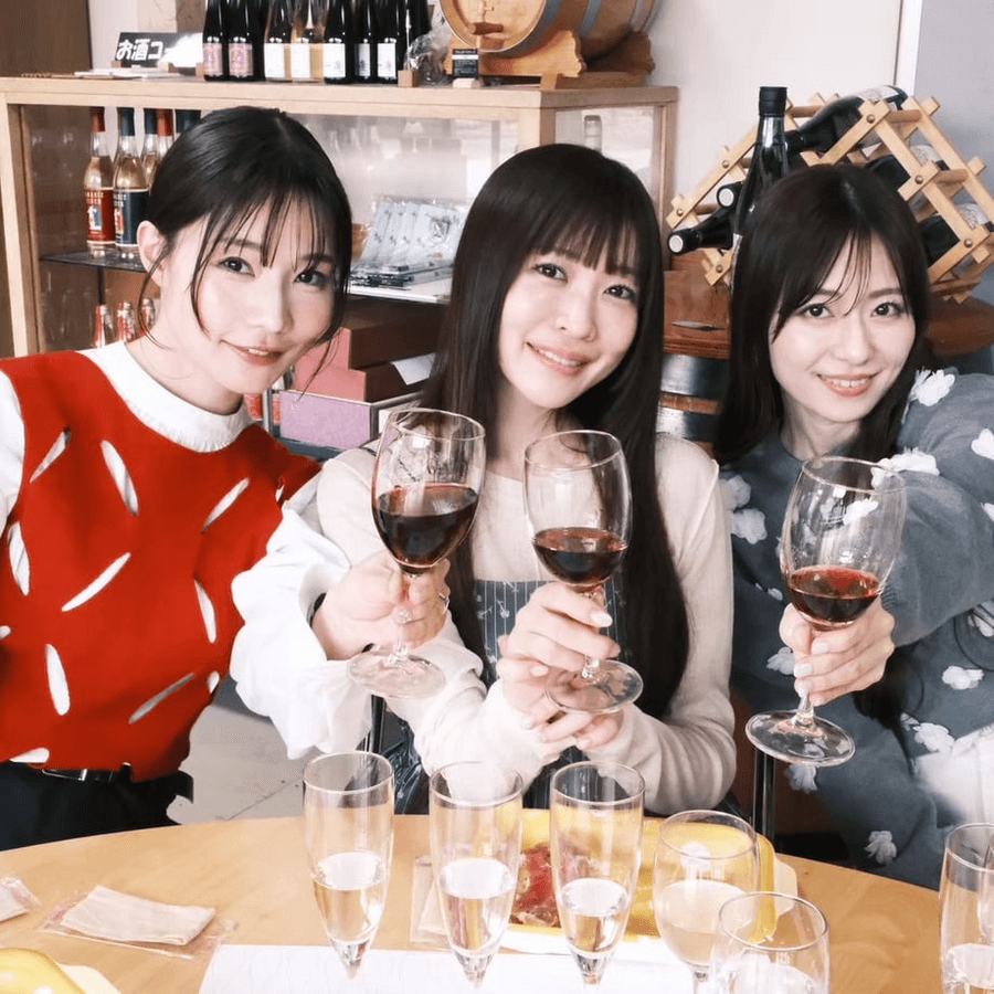 赤ワイン【Chateau Romanshu CHEERS SIGN!2024】720mlの商品画像b8da99d2-2ee5-48ea-b209-7dec0fbccec2