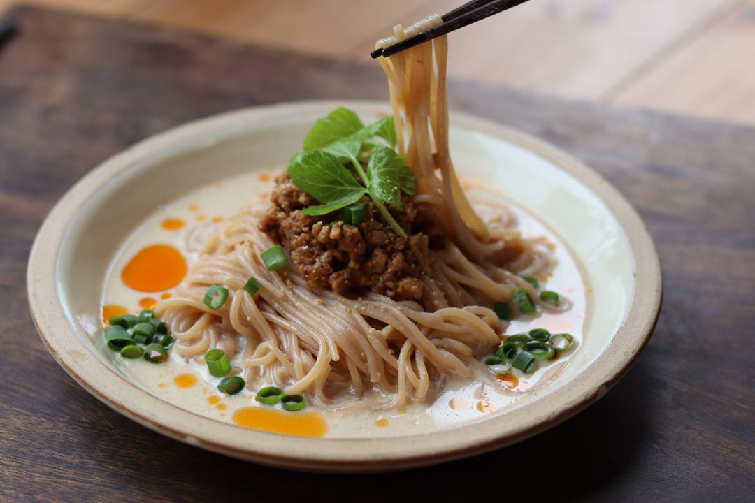 玄米麺 100gの商品画像c2a84be5-8773-4d13-a49d-52ba76328c46