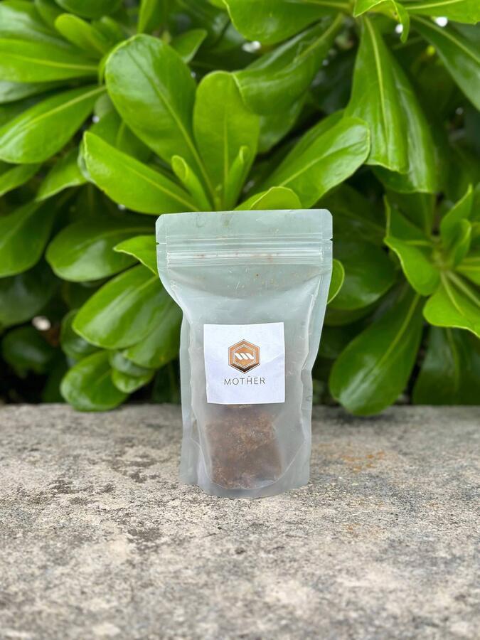 与那国純黒糖・ブロックの商品画像c61260ff-1618-47a6-8660-2535220c7cfb