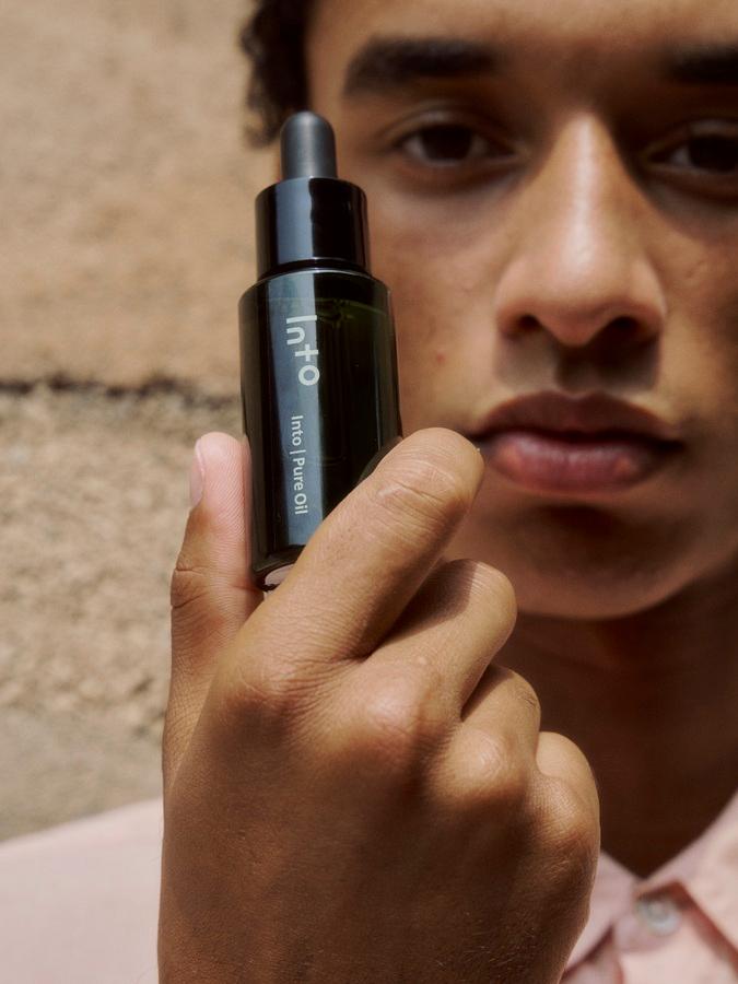 Into | Pure Oilの商品画像c8abc85b-a5c3-4b3c-bdc1-91b8e5e29ef2