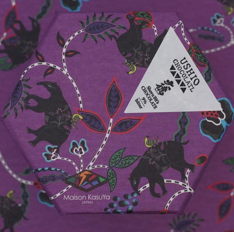 板チョコレート「醤油の向こうダーク」の商品画像d2e7b69a-91a7-4860-bca9-f9a91d351428