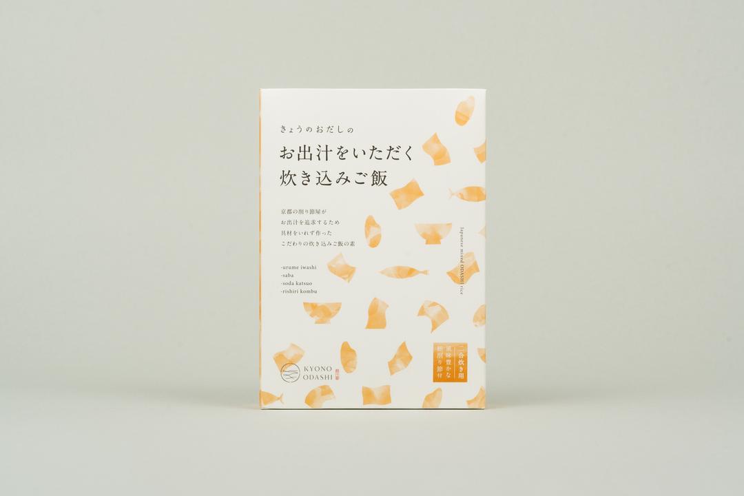 お出汁をいただく炊き込みご飯(2合用)削り節以外の具材を一切入れずに作った炊き込みご飯の素の商品画像d4f3d628-38e9-45ee-a7c7-b2dbf387d092