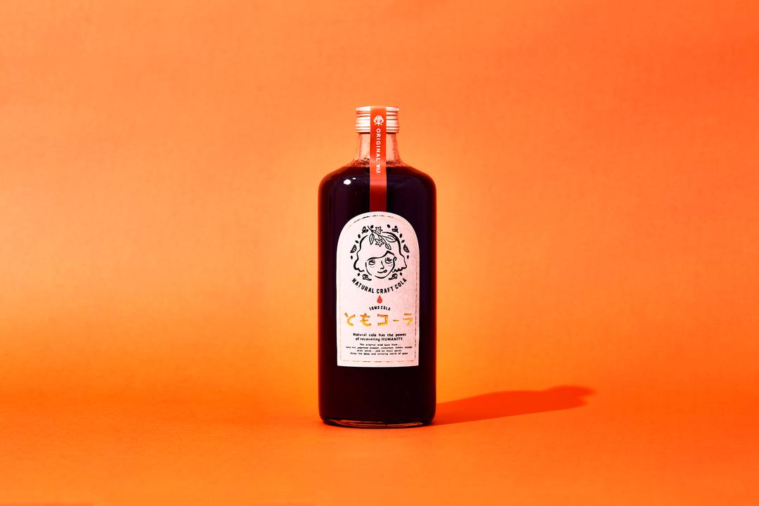 クラフトコーラ「ともコーラ」720mlの商品画像e8b3a38a-56cc-468c-9044-d478febb6c2c