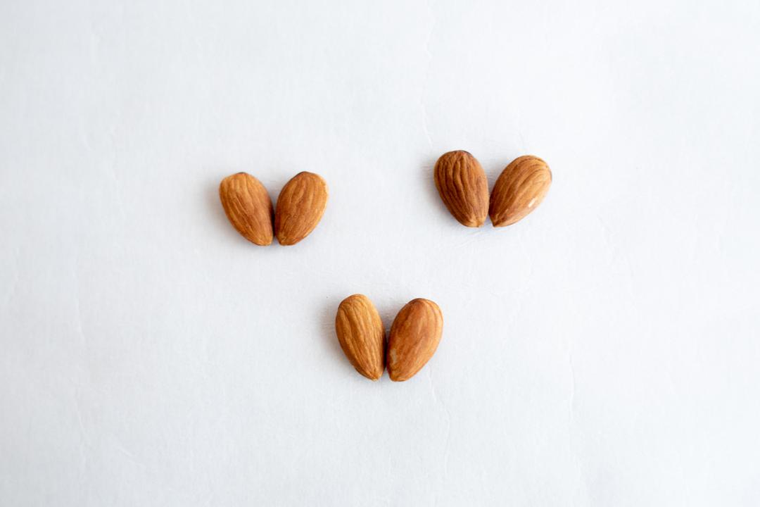 オーストラリアン ロー アーモンド ノンパレルの商品画像fc556cea-fe68-44c7-9eb2-b4b0616874fe